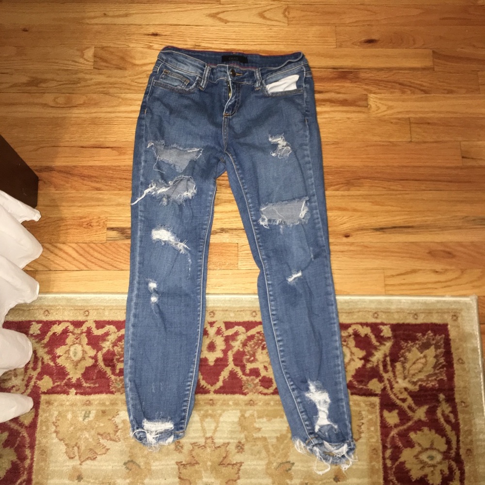 RUE 21 SKINNY JEANS
